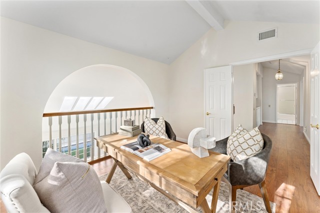 26972 Venado Drive, Mission Viejo CA: https://media.crmls.org/medias/c52f8146-1e4b-4346-baa6-0fdc553f1788.jpg