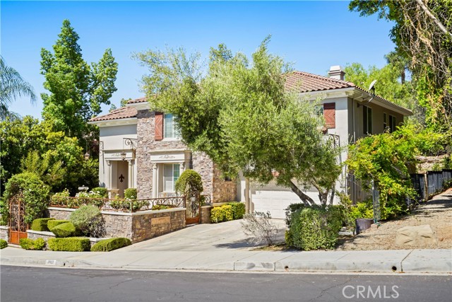 29123 Black Pine Way, Saugus CA: https://media.crmls.org/medias/c52fa6d2-6496-48f2-ac73-a3c3a90165f8.jpg