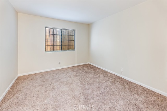 Detail Gallery Image 7 of 15 For 5546 Mclennan, Encino,  CA 91436 - 3 Beds | 2 Baths