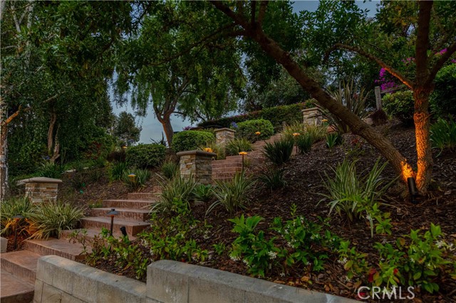 1525 Ramona Drive, Camarillo CA: https://media.crmls.org/medias/c532917d-27f3-4965-8d24-4cd613772634.jpg