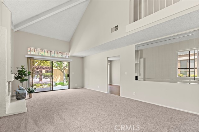 Detail Gallery Image 8 of 36 For 16962 Westwood Ln #19,  Huntington Beach,  CA 92647 - 3 Beds | 2/1 Baths
