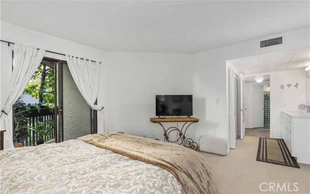 Detail Gallery Image 16 of 27 For 950 N Kings Rd #245,  West Hollywood,  CA 90069 - 1 Beds | 1 Baths