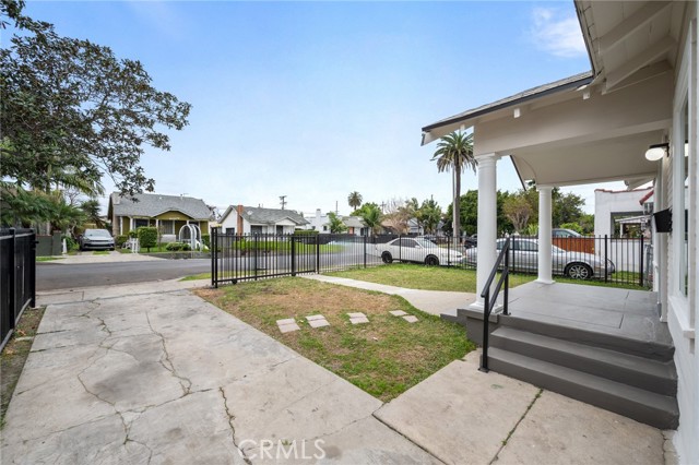 Detail Gallery Image 6 of 35 For 6030 Madden, Los Angeles,  CA 90043 - 2 Beds | 1 Baths