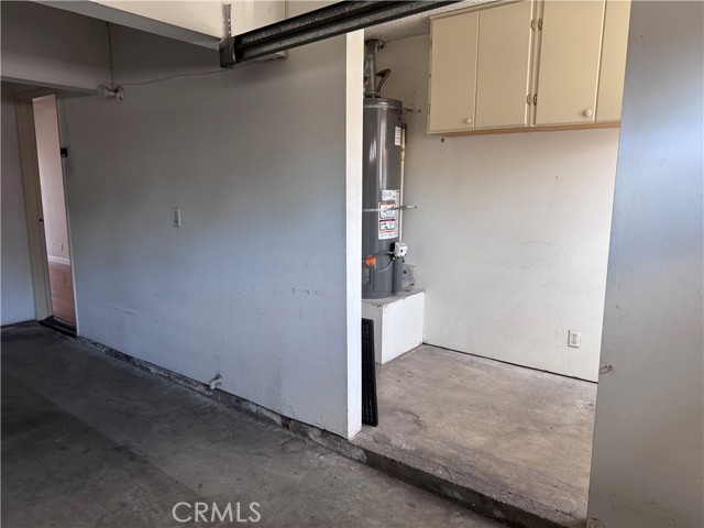 Detail Gallery Image 13 of 14 For 11228 Fineview St. #4,  El Monte,  CA 91733 - 3 Beds | 2/1 Baths