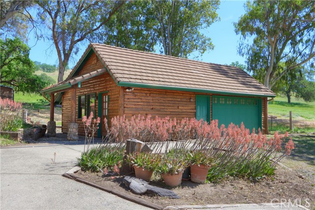 Detail Gallery Image 39 of 70 For 1991 Ca-140, Catheys Valley,  CA 95306 - 3 Beds | 3 Baths