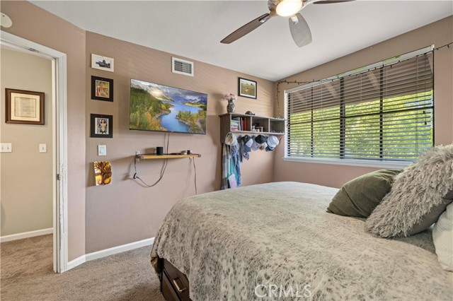 Detail Gallery Image 37 of 53 For 23644 Mesa Ct, Valencia,  CA 91355 - 3 Beds | 3 Baths