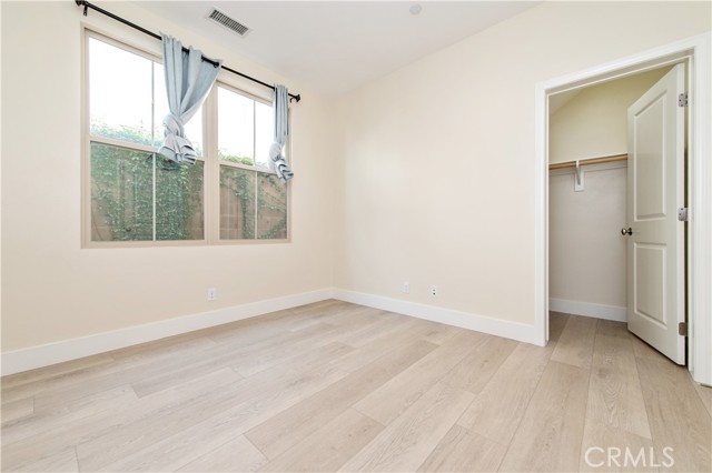 85 Birmingham, Irvine CA: https://media.crmls.org/medias/c5348c1e-a605-43fe-b675-3046be129ff6.jpg