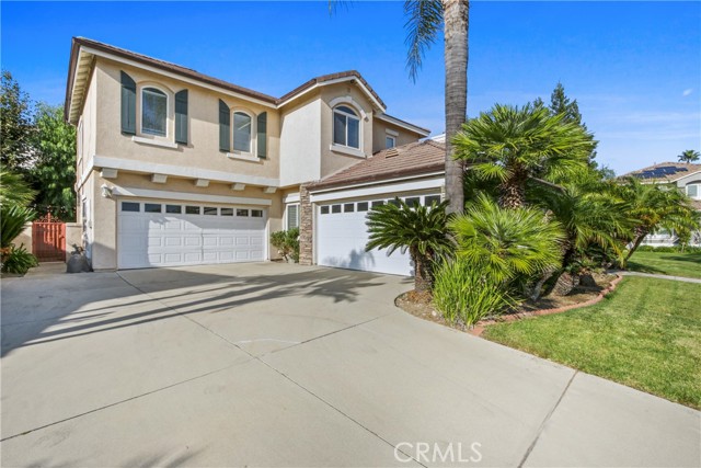 Detail Gallery Image 3 of 37 For 5640 Camarrio, Rancho Cucamonga,  CA 91739 - 5 Beds | 3/1 Baths