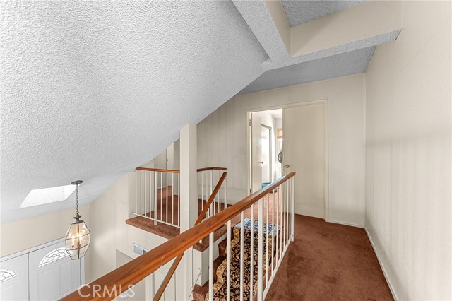 Detail Gallery Image 16 of 32 For 11048 11048 Thrush Drive, Riverside,  CA 92505 - 4 Beds | 3 Baths