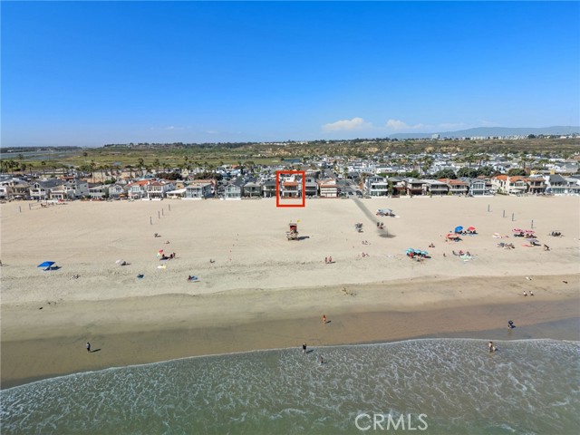 6804 West Oceanfront, Newport Beach, California 92663, 4 Bedrooms Bedrooms, ,4 BathroomsBathrooms,Single Family Residence,For Sale,West Oceanfront,NP24117862
