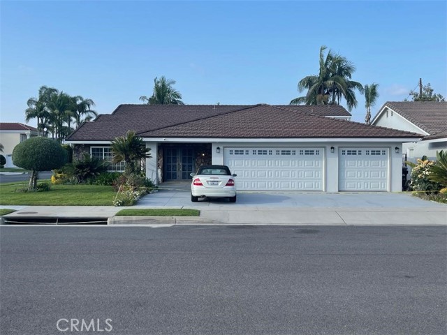 8349 Charloma Drive, Downey, California 90240, 4 Bedrooms Bedrooms, ,2 BathroomsBathrooms,Single Family Residence,For Sale,Charloma,DW24096230