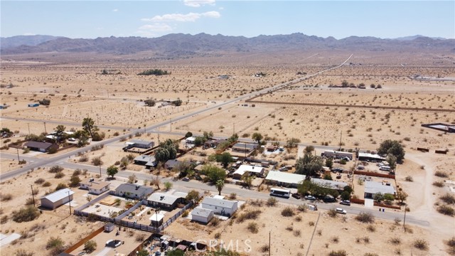 Detail Gallery Image 23 of 27 For 64838 Tonto Dr, Joshua Tree,  CA 92252 - 3 Beds | 2 Baths