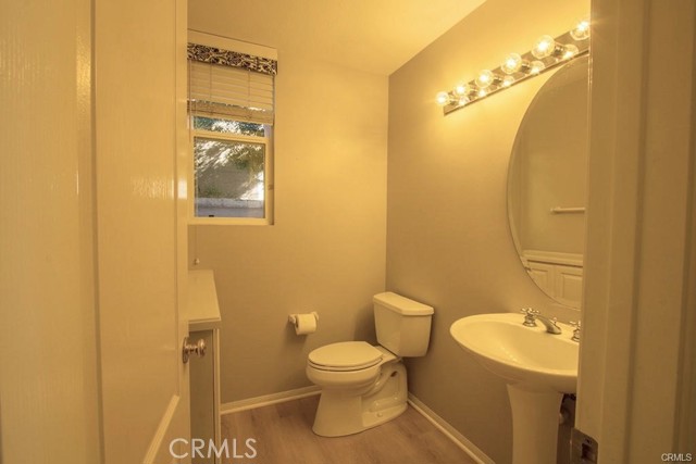 Detail Gallery Image 9 of 21 For 116 Dornoch, Coto de Caza,  CA 92679 - 3 Beds | 2/1 Baths