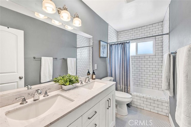 Detail Gallery Image 14 of 26 For 677 N Clinton St, Orange,  CA 92867 - 3 Beds | 2 Baths