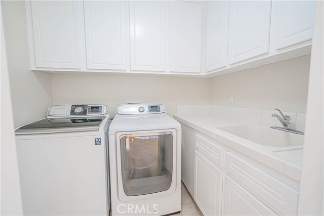 25910 Tennyson Lane, Stevenson Ranch CA: https://media.crmls.org/medias/c53d1629-7d29-4210-93c6-e703a26cec74.jpg