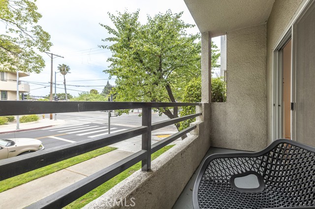Detail Gallery Image 11 of 31 For 4350 Stern Ave #3,  Sherman Oaks,  CA 91423 - 1 Beds | 1/1 Baths