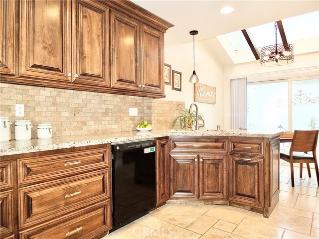 Detail Gallery Image 27 of 66 For 4550 E Ardmore St, Anaheim Hills,  CA 92807 - 3 Beds | 2/1 Baths