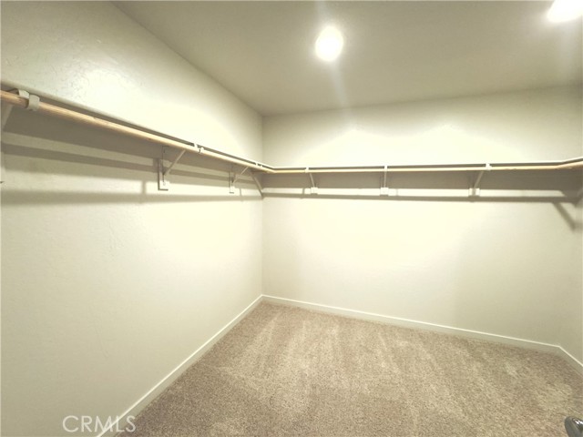 4186 Clary Court, Merced CA: https://media.crmls.org/medias/c53d9543-e2be-4583-b2ea-239592502bdd.jpg