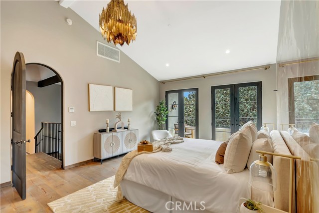 Detail Gallery Image 12 of 54 For 6451 Chesebro Rd, Agoura Hills,  CA 91301 - 6 Beds | 6/1 Baths