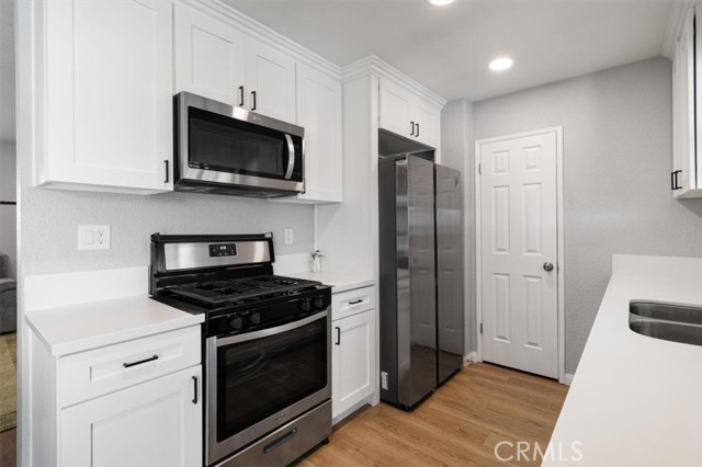 Detail Gallery Image 22 of 63 For 806 S Sandalwood Ave, Bloomington,  CA 92316 - 3 Beds | 2 Baths