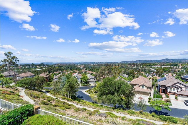 Detail Gallery Image 30 of 39 For 21881 via Del Lago, Trabuco Canyon,  CA 92679 - 4 Beds | 3/1 Baths