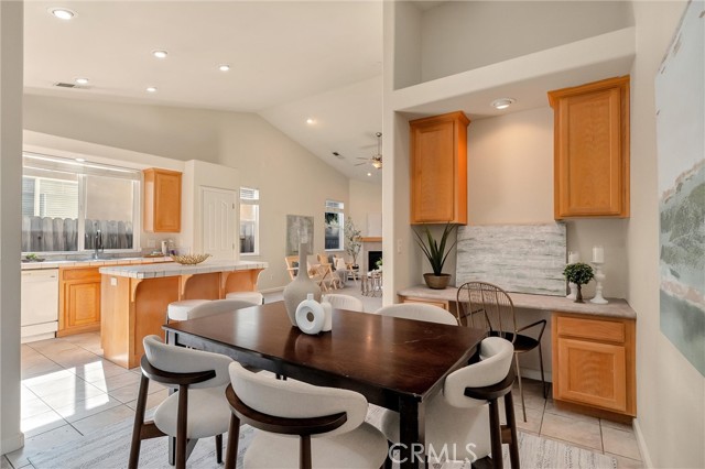 Detail Gallery Image 15 of 42 For 1025 Raven Ln, Chico,  CA 95926 - – Beds | – Baths