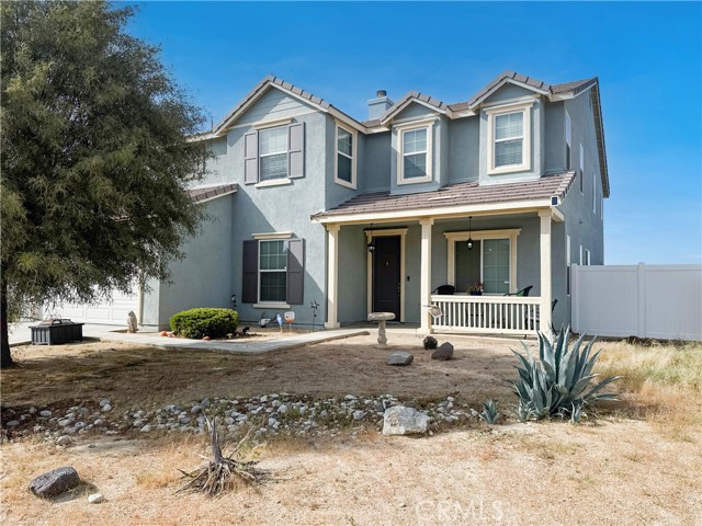 Detail Gallery Image 2 of 54 For 12476 Domingo, Victorville,  CA 92392 - 5 Beds | 4/1 Baths