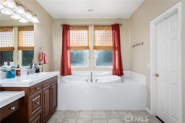 Detail Gallery Image 37 of 58 For 22862 Montanya, Murrieta,  CA 92562 - 5 Beds | 4 Baths