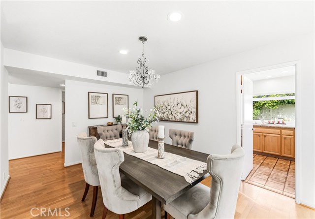 Detail Gallery Image 7 of 39 For 9355 Tanager, Fountain Valley,  CA 92708 - 4 Beds | 2/1 Baths