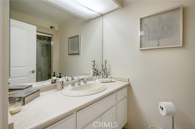 Detail Gallery Image 31 of 65 For 222 Monterey Rd #1603,  Glendale,  CA 91206 - 2 Beds | 2 Baths