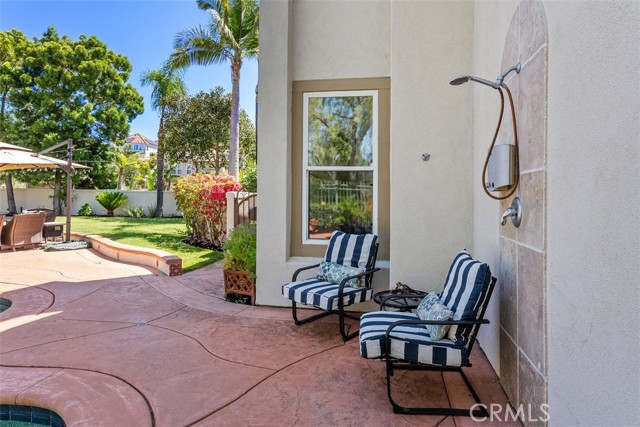 7 Mariposa, Rancho Santa Margarita CA: https://media.crmls.org/medias/c5423824-cdd4-4920-805b-38d58ffead6e.jpg