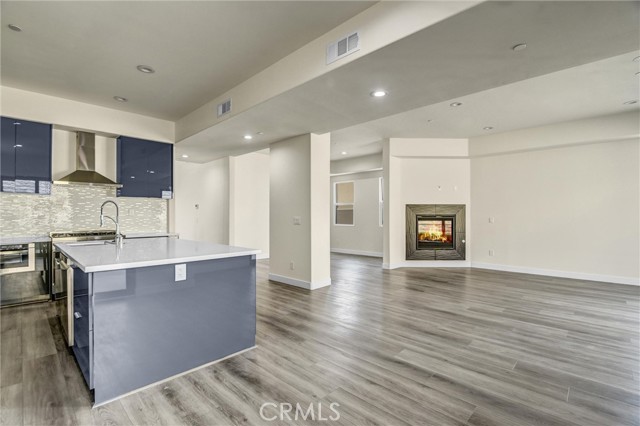 Detail Gallery Image 6 of 16 For 677 Castlehill Dr, Walnut,  CA 91789 - 4 Beds | 4/1 Baths