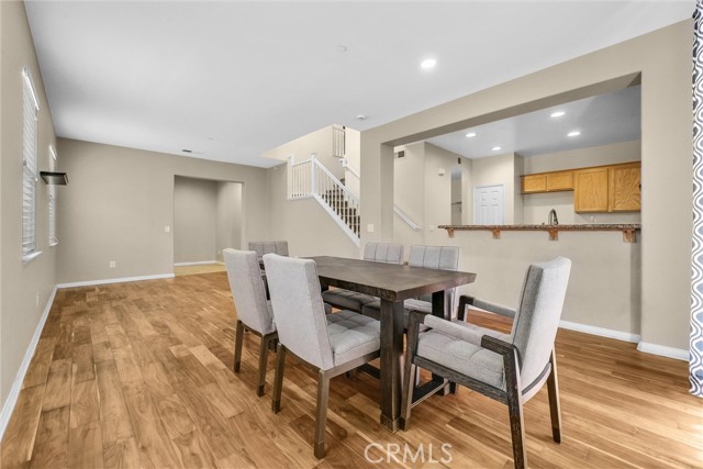 Detail Gallery Image 8 of 29 For 1927 Kenton, Riverside,  CA 92501 - 3 Beds | 2/1 Baths