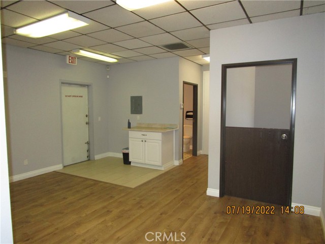 146 W Rialto Avenue, Rialto, California 92372, ,Commercial Lease,For Rent,146 W Rialto Avenue,CRIV23050151