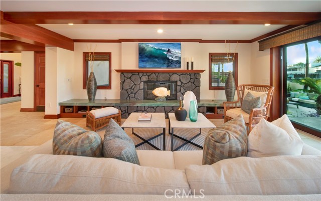 3908 Channel Place, Newport Beach CA: https://media.crmls.org/medias/c5460a92-eef9-4980-aa92-a8ae1c99bd79.jpg