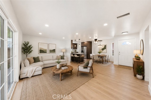 1020 Whitcomb photo 6
