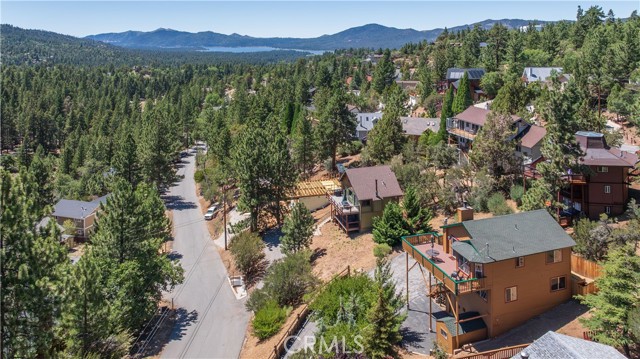 43850 Yosemite Drive, Big Bear Lake CA: https://media.crmls.org/medias/c546584f-566e-4db8-afa2-0d9e8f0f53fa.jpg