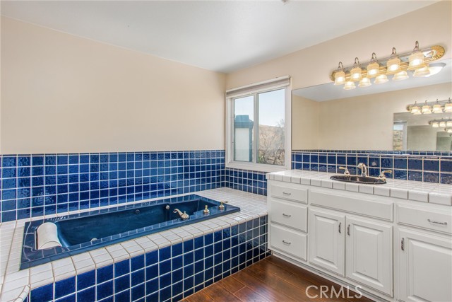 6966 Ranch View Road, Riverside CA: https://media.crmls.org/medias/c54a1ead-8a94-492a-8d0c-c57ee0ed8125.jpg