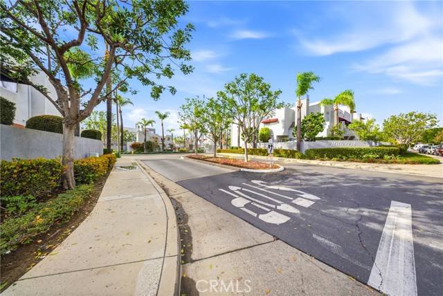 Detail Gallery Image 40 of 48 For 27743 Zircon #104,  Mission Viejo,  CA 92691 - 2 Beds | 1 Baths