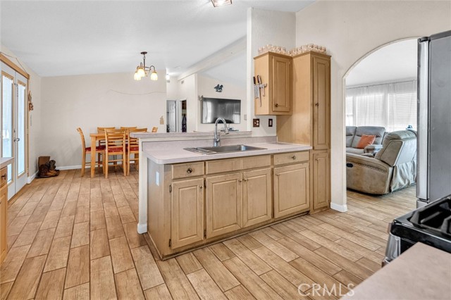 24368 Malone Avenue, Menifee CA: https://media.crmls.org/medias/c54b40f5-9c90-4c50-8de4-f424db786373.jpg