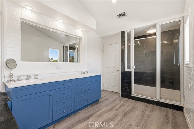 Detail Gallery Image 35 of 36 For 20305 Aetna, Woodland Hills,  CA 91367 - 3 Beds | 2 Baths