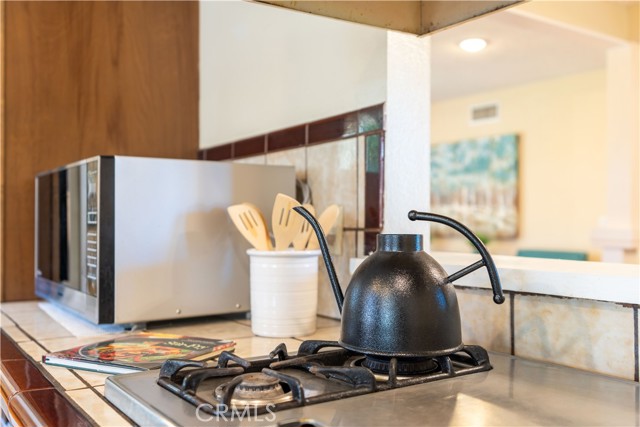 Detail Gallery Image 22 of 50 For 3318 W Borchard, Santa Ana,  CA 92704 - 4 Beds | 2 Baths