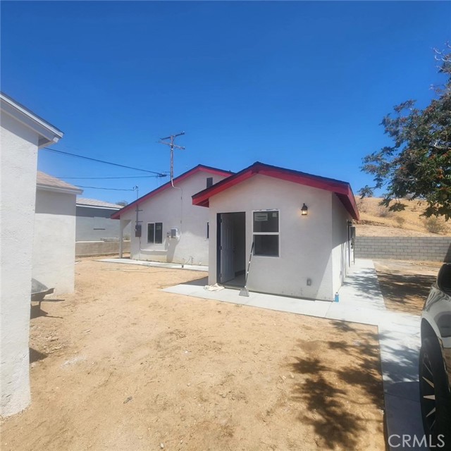 Detail Gallery Image 2 of 3 For 16684 Forrest Ave, Victorville,  CA 92395 - – Beds | – Baths