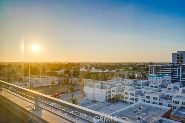 Detail Gallery Image 27 of 75 For 100 W 5th St P9b,  Long Beach,  CA 90802 - 1 Beds | 2 Baths