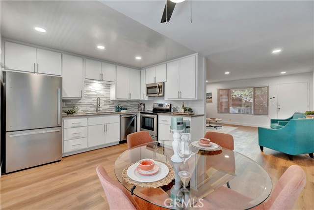 Detail Gallery Image 15 of 27 For 444 Obispo Ave #201,  Long Beach,  CA 90814 - 1 Beds | 1 Baths