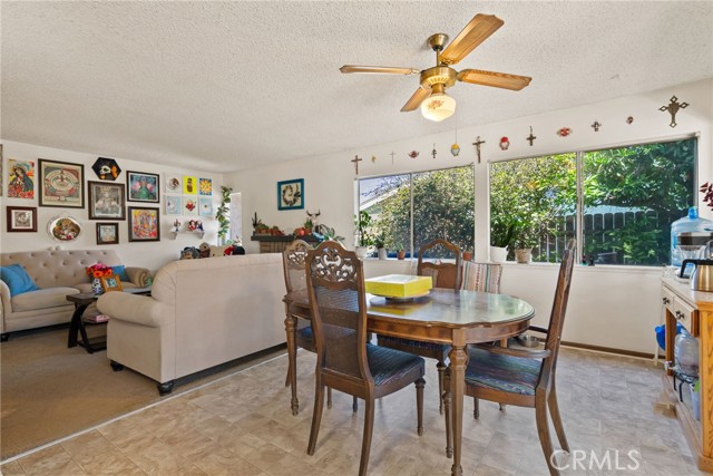 4271 Baggett Drive, Riverside CA: https://media.crmls.org/medias/c54d3094-e7f4-43c0-9b1b-05f485d38d30.jpg