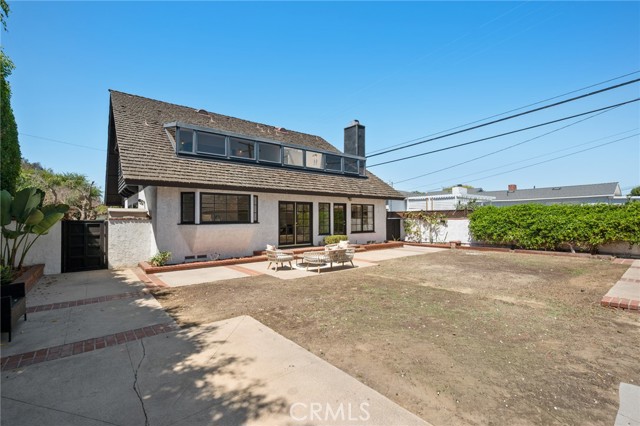 1122 Cranbrook Avenue, Torrance CA: https://media.crmls.org/medias/c54d6a28-29ce-433f-9758-52b55e90cd32.jpg