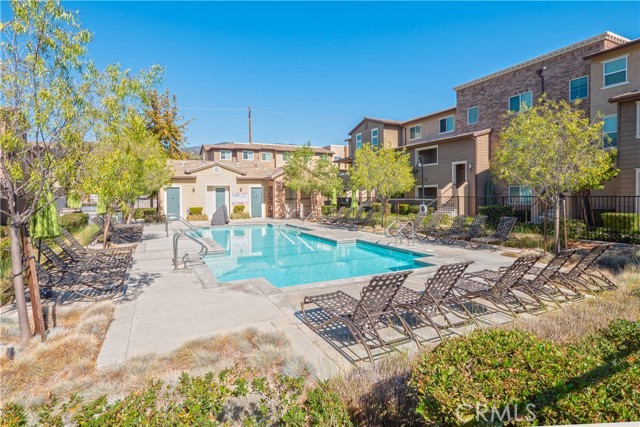 Detail Gallery Image 9 of 22 For 1150 Newberry, Claremont,  CA 91711 - 2 Beds | 3 Baths