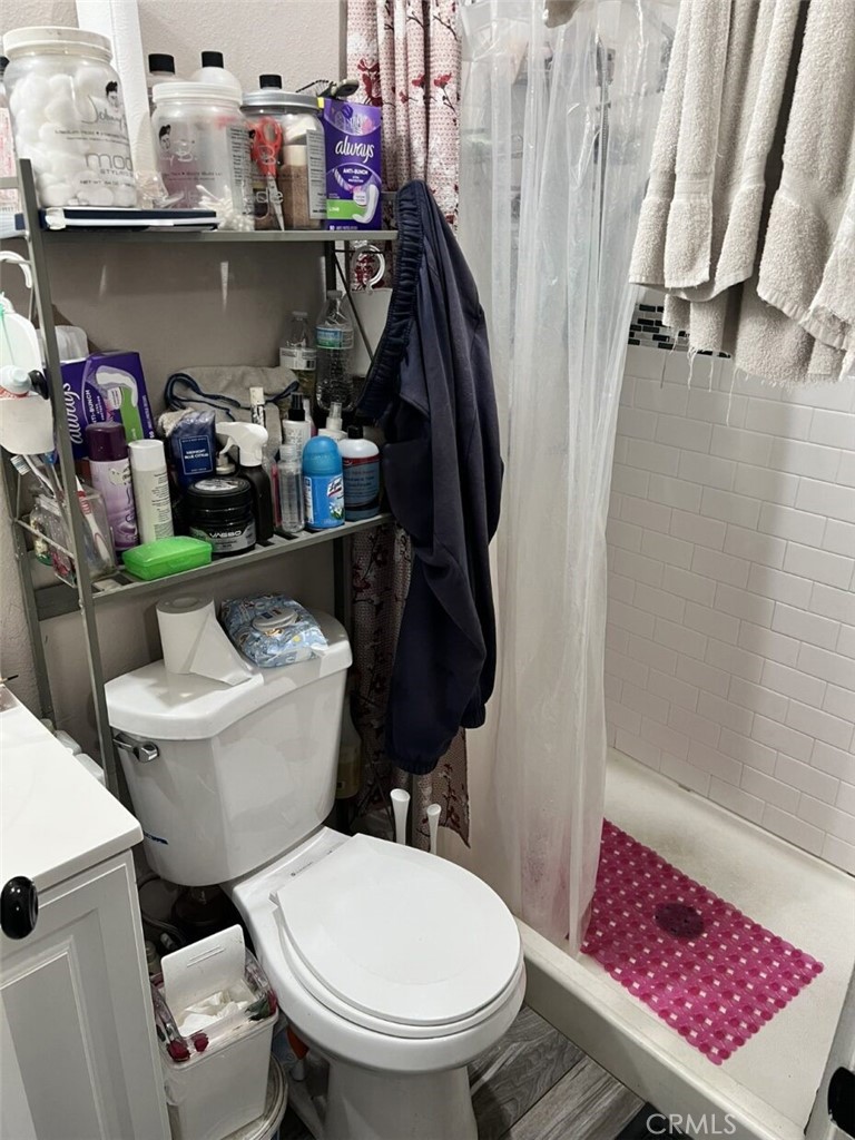 MLS #OC25109004 img 9