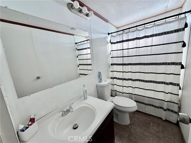 Detail Gallery Image 9 of 37 For 1855 Riverside, Ontario,  CA 91761 - 3 Beds | 2 Baths